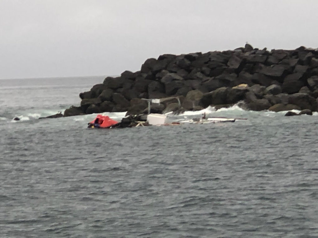 Coast Guard Coos River rescue 2 from the fishing vessel Fearless II