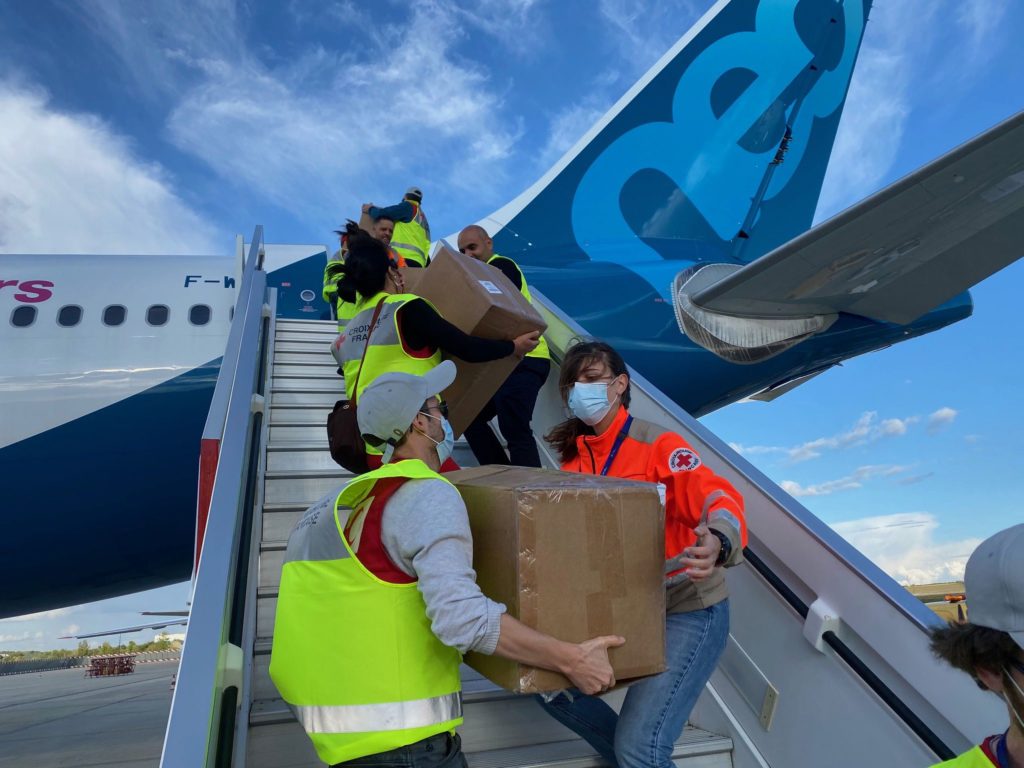 Airbus Foundation completa un vuelo humanitario por el COVID-19 y el Ebola a la República del Congo con un A330neo.