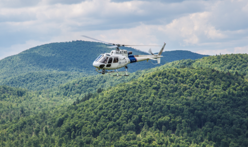 Airbus Helicopters entrega el primer H125 al US Customs and Border Protection
