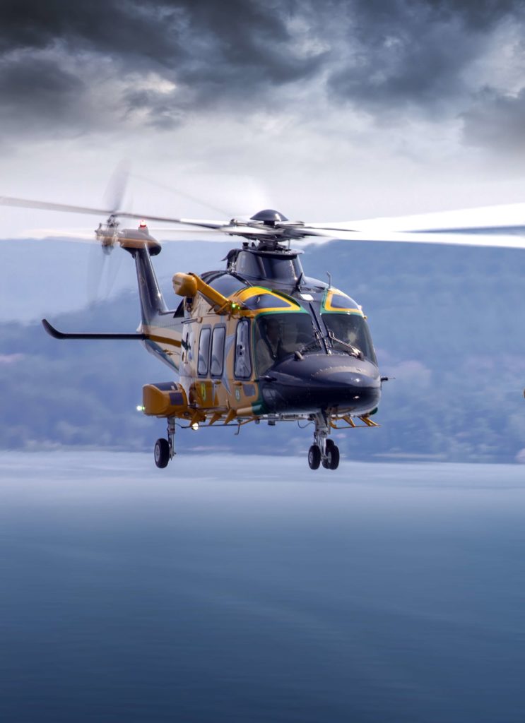 El helicóptero Leonardo AW169 marca nuevos estándares en el mercado