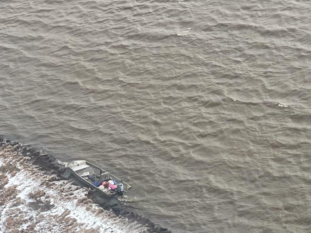 Coast Guard, partner agencies locate, rescue 3 teens near Selawik Lake