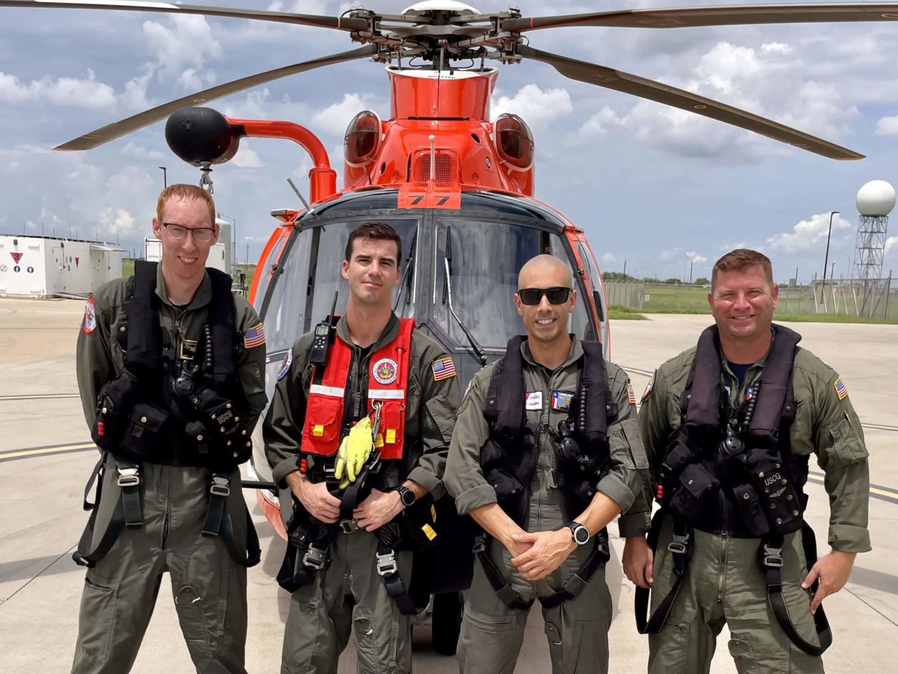 Coast Guard MH-65 crew resuscitates man 90 nm, Corpus Christi