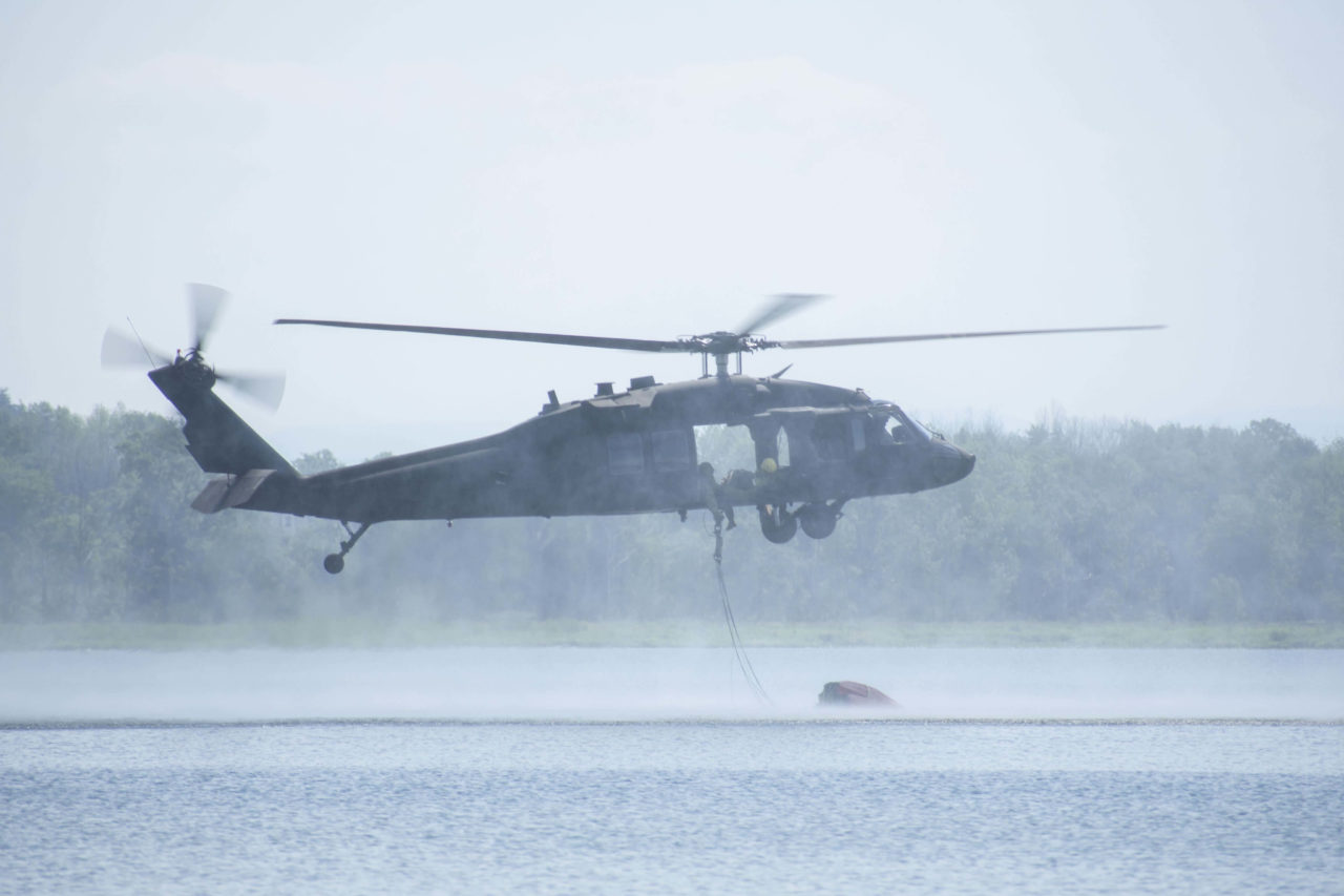 NY Army National Guard UH-60 crews fight Hudson Valley wildfire