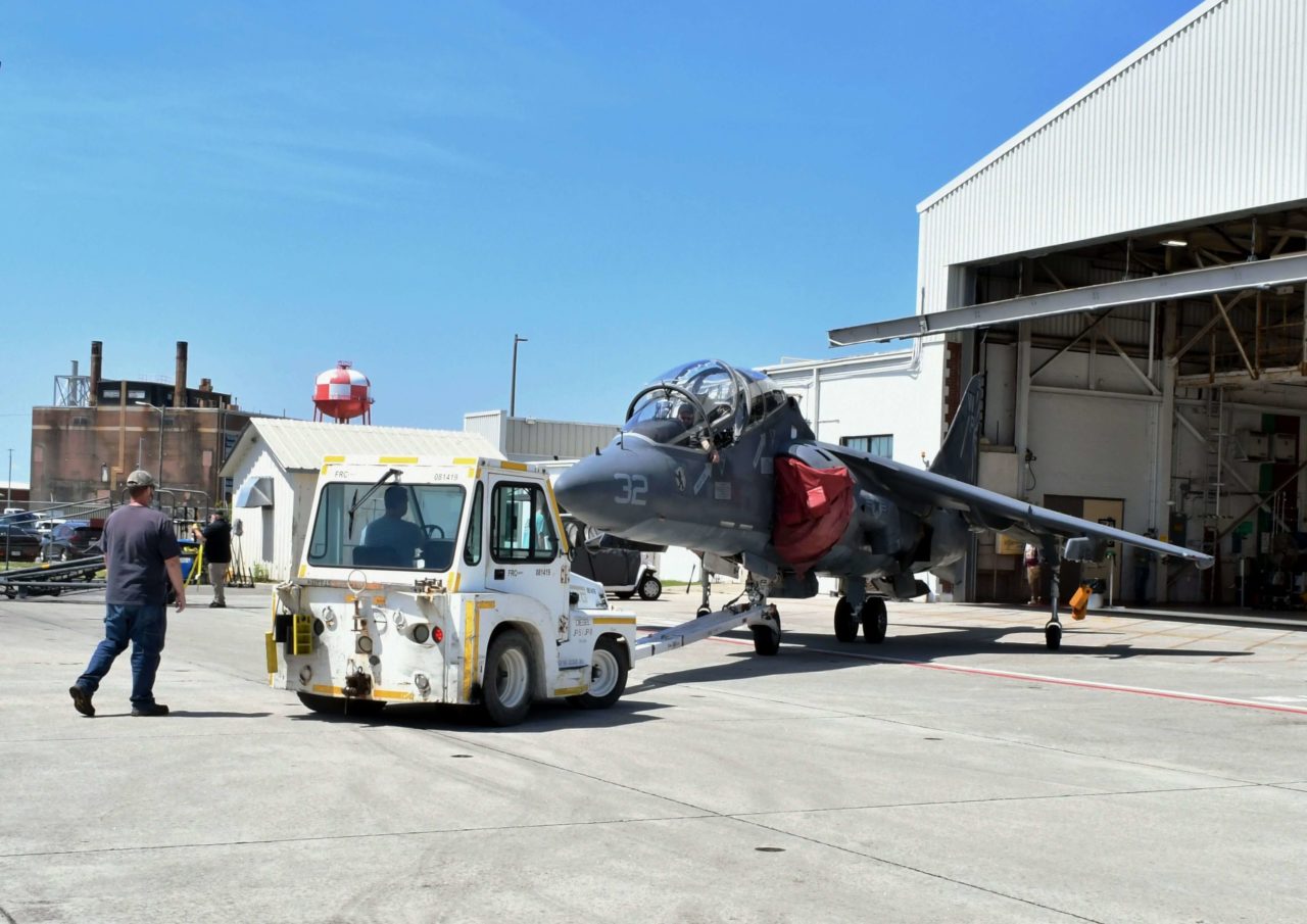 FRCE delivers final AV-8B Harrier trainer to Marines